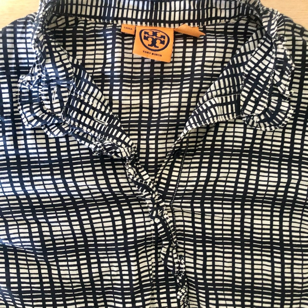 Tory Burch frilly blouse, really cute details! Size 10